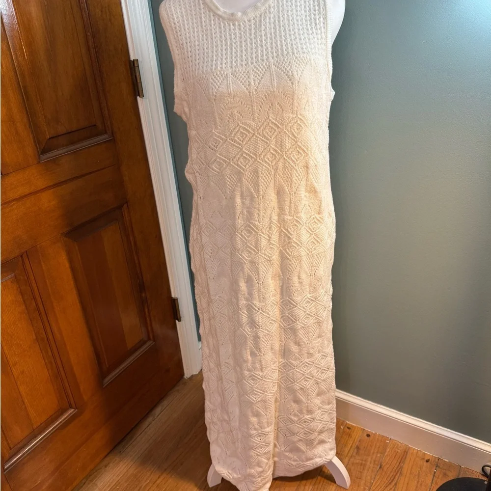 Crochet maxi dress - Picture 3 of 4